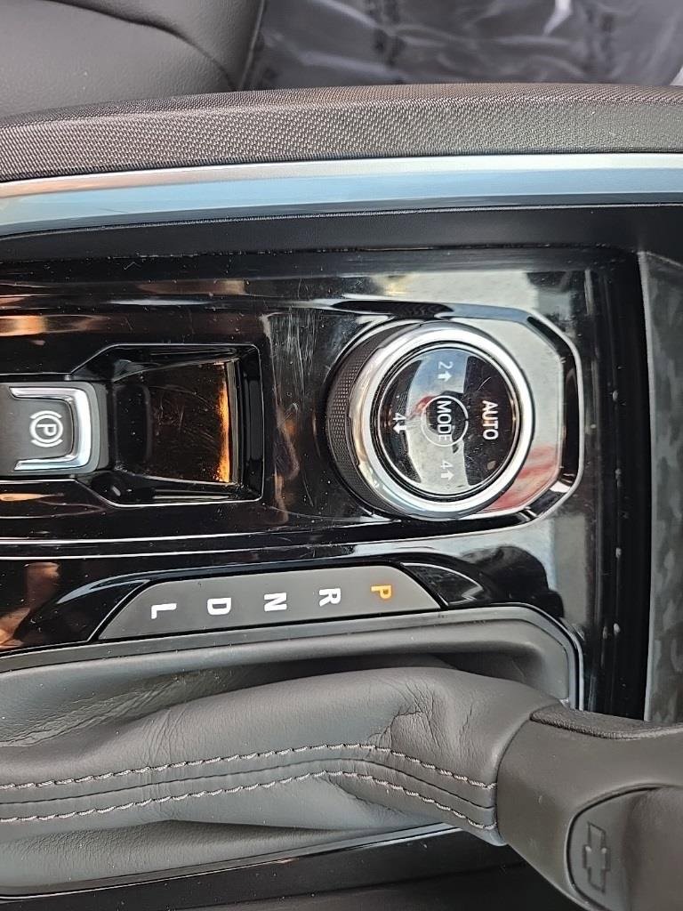 Used 2024 Chevrolet Colorado Trail Boss w/ Advanced Trailering Package image 35