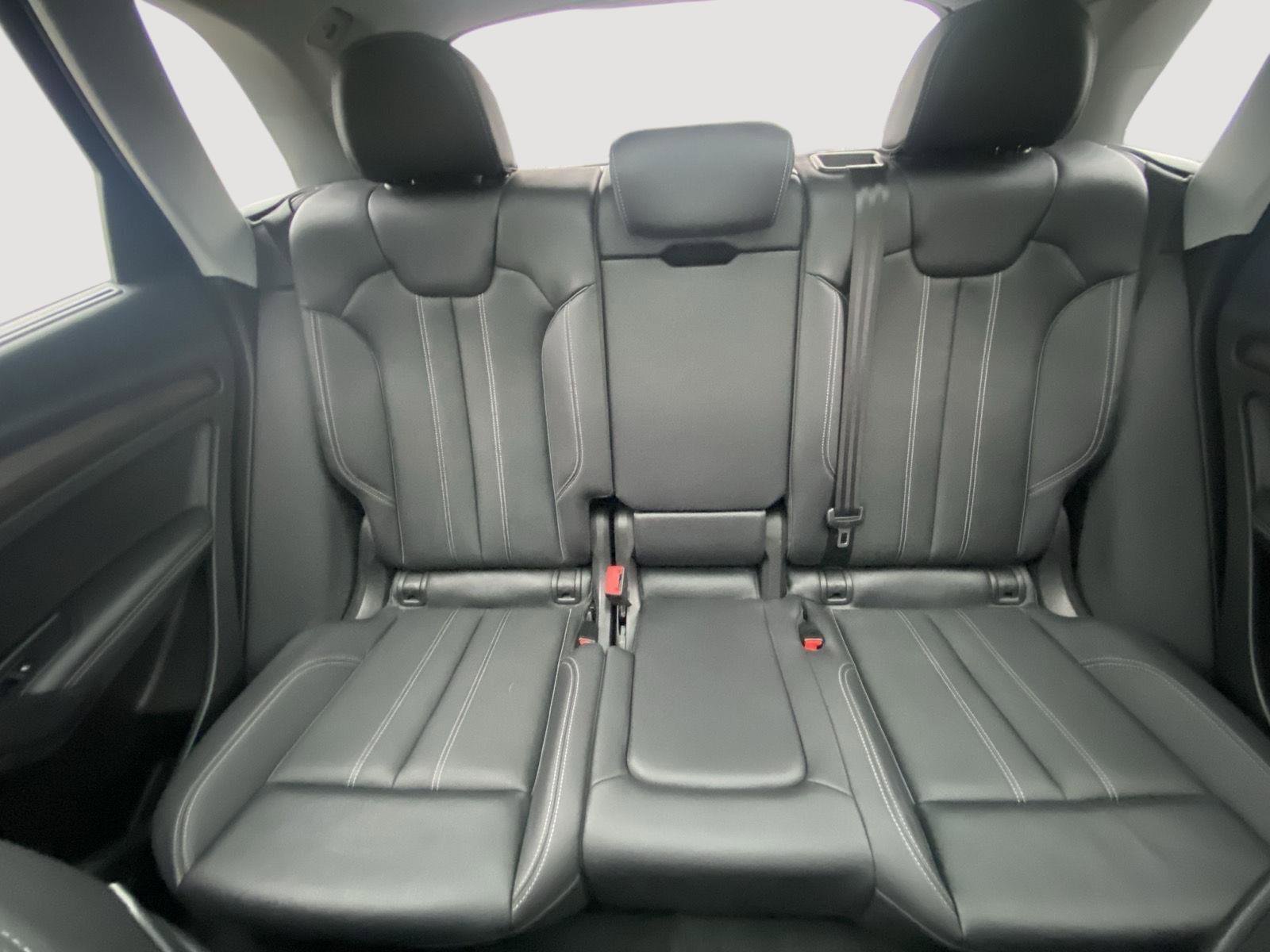 Used 2023 Audi Q5 2.0T Premium Plus w/ Premium Plus Package image 17