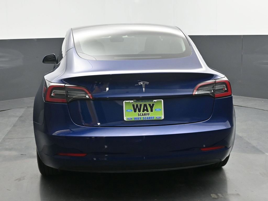 Used 2023 Tesla Model 3 Standard Range image 5