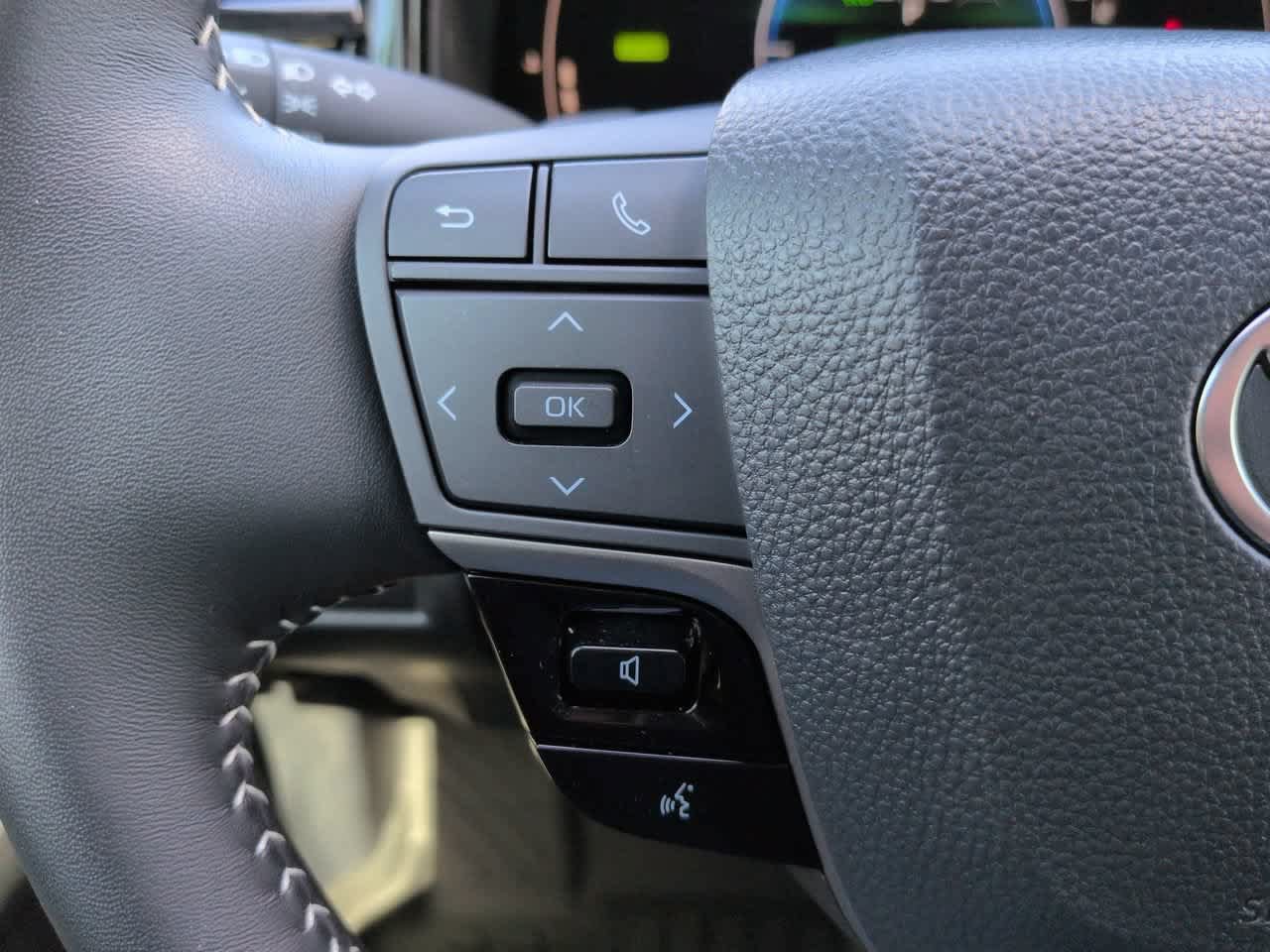 Certified 2026 Toyota Camry SE FWD image 22