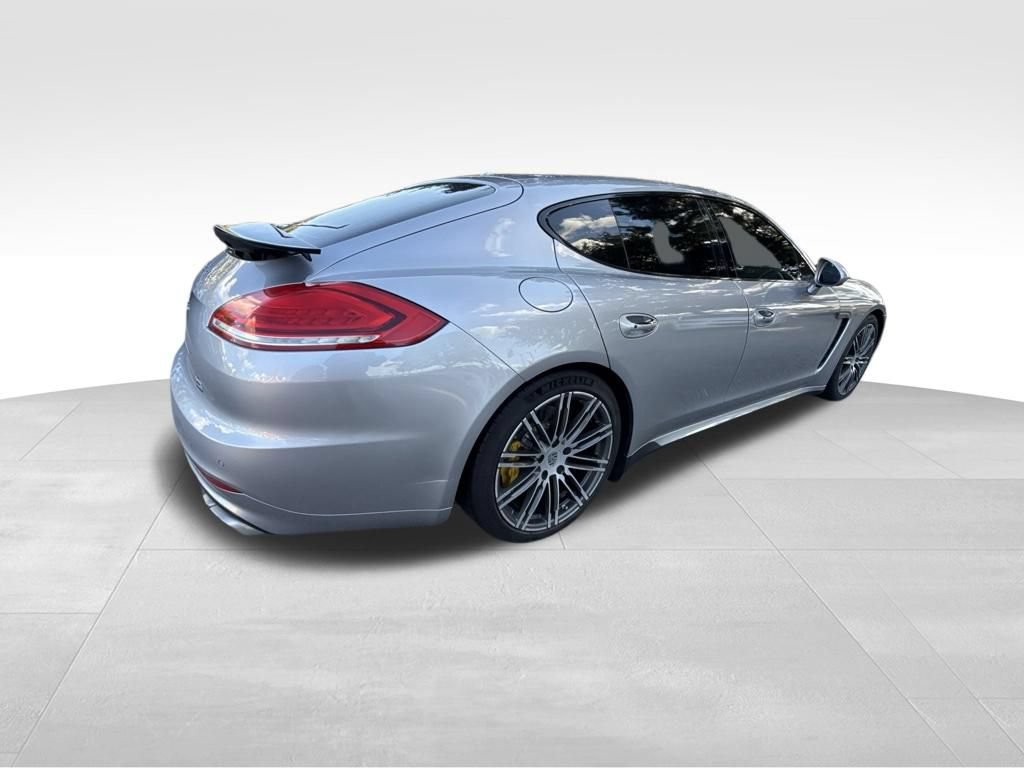 Used 2015 Porsche Panamera AWD/4WD image 5