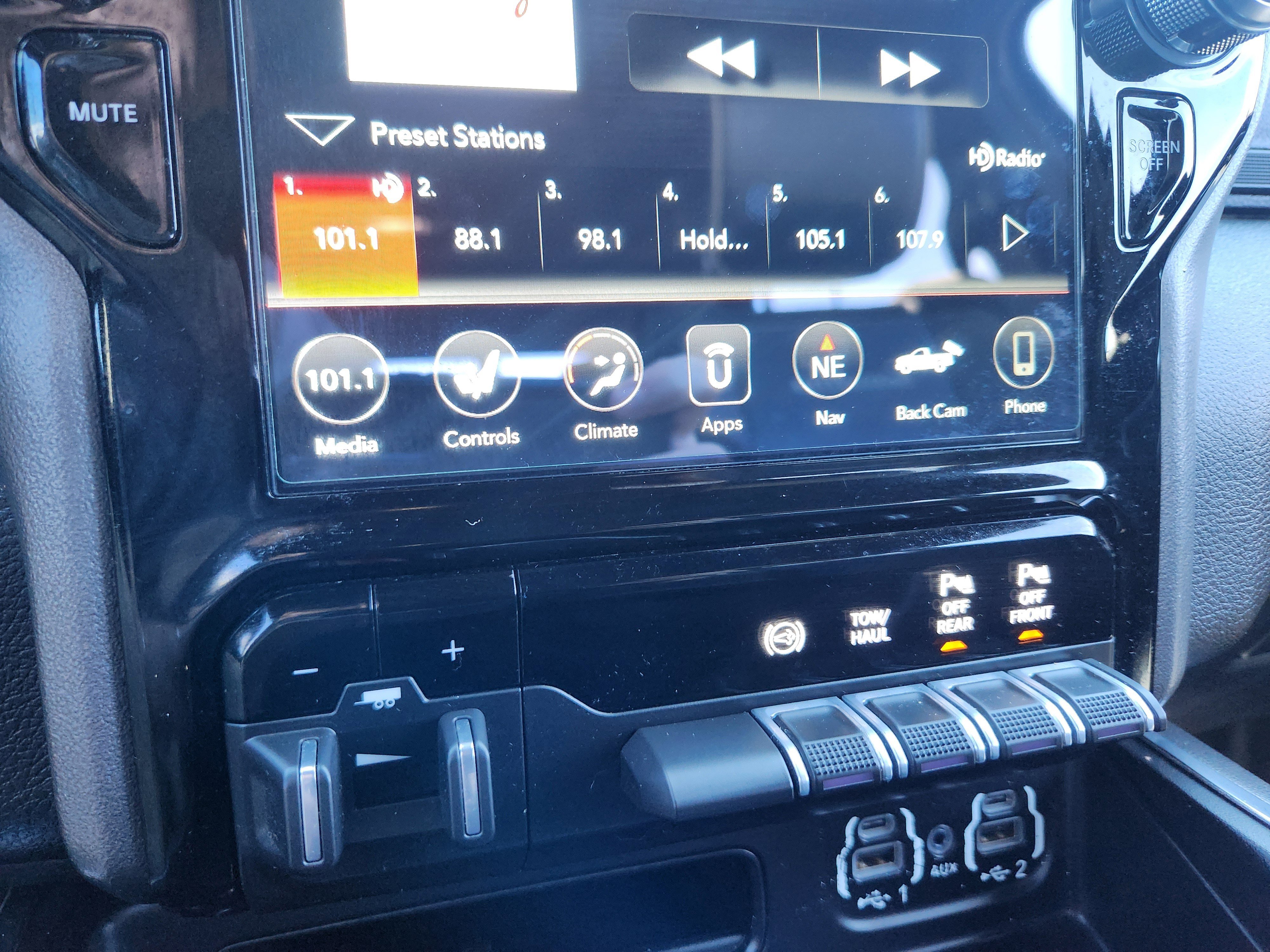 Used 2020 RAM 2500 Laramie image 17