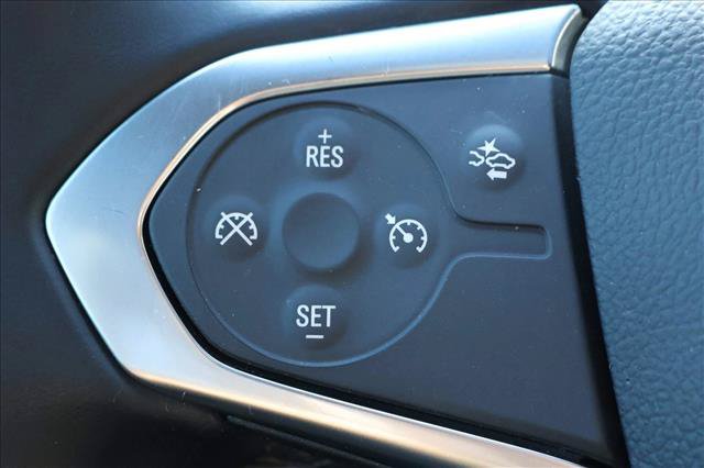 Used 2023 Chevrolet Traverse LT AWD/4WD image 14