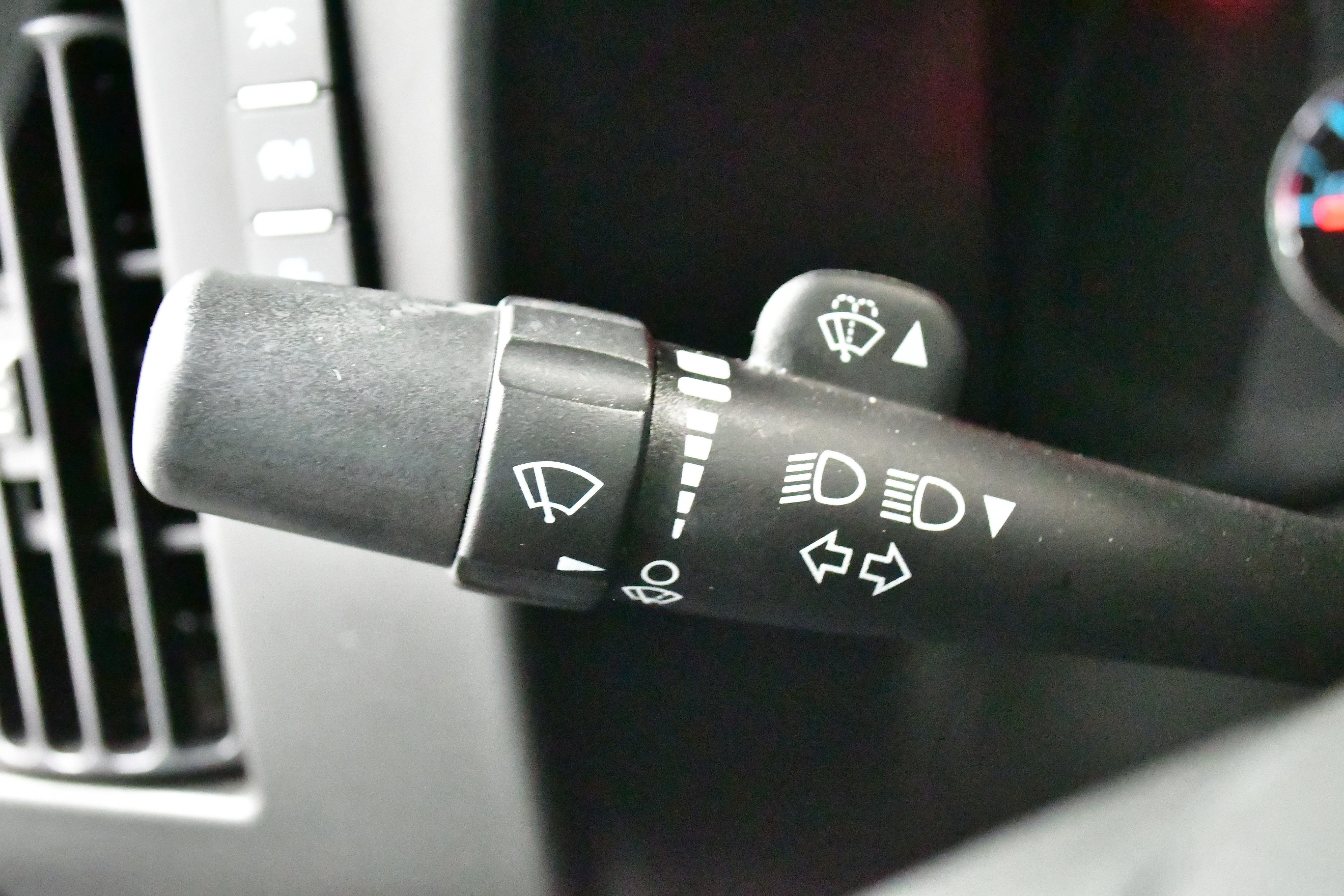 Used 2023 Chevrolet Express 3500 LS RWD image 23