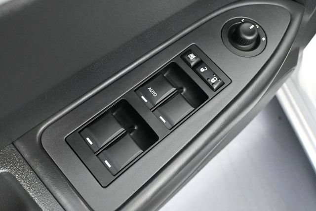 Used 2010 Dodge Charger SXT AWD/4WD image 18