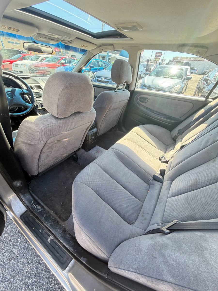 Used 2000 Nissan Maxima SE image 21