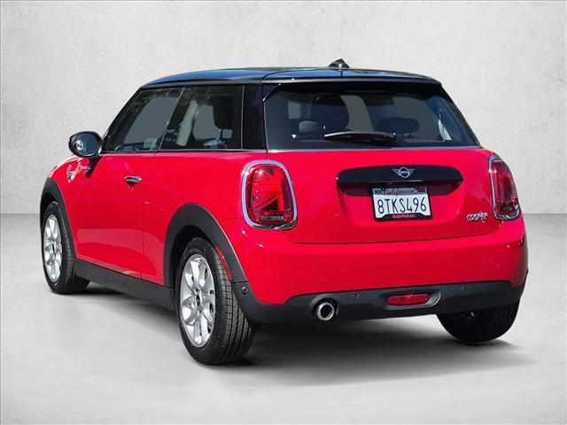 Used 2021 MINI Cooper 2-Door Hardtop FWD image 8