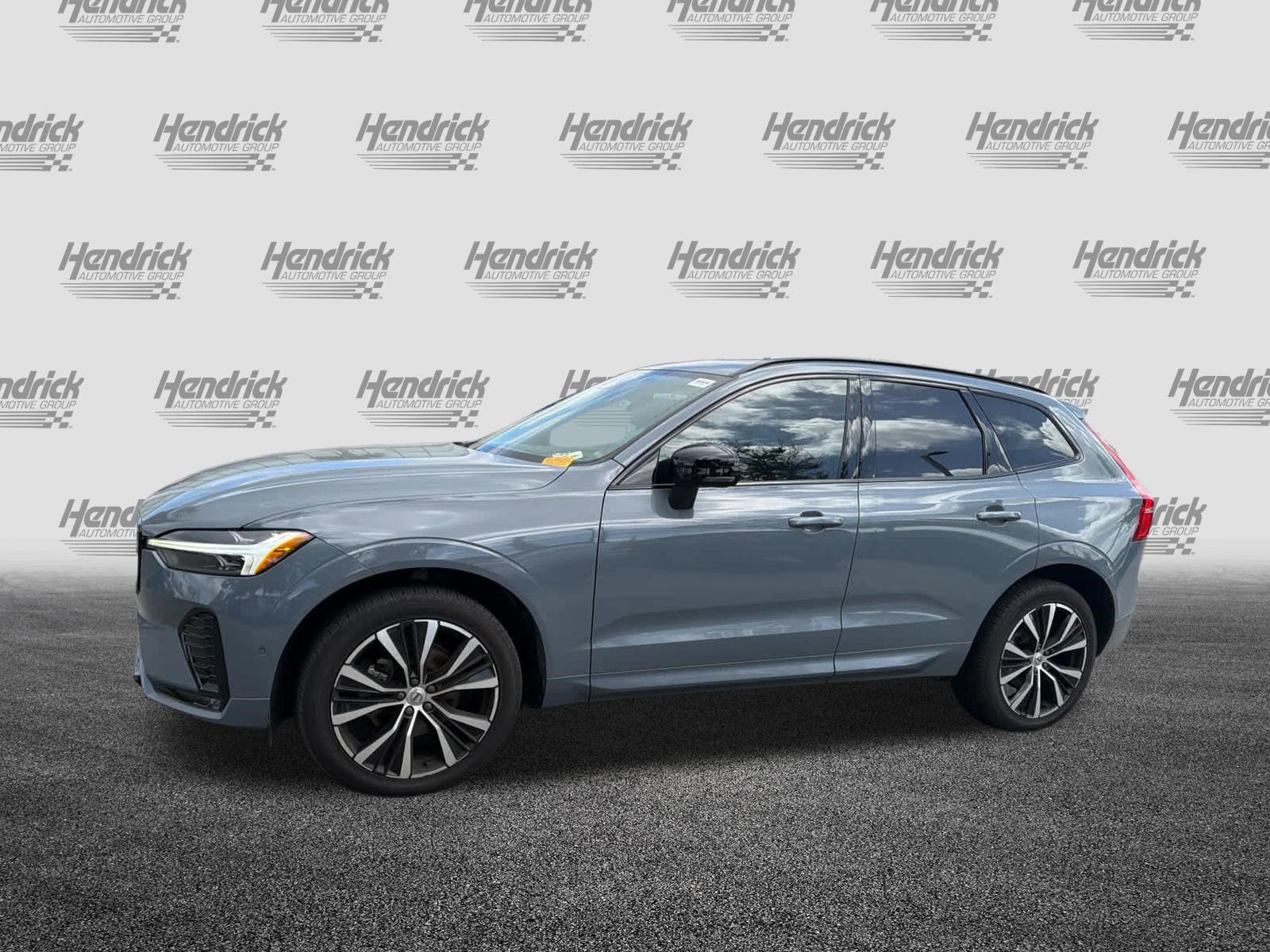 Used 2024 Volvo XC60 B5 Plus w/ Protection Package Premier image 11