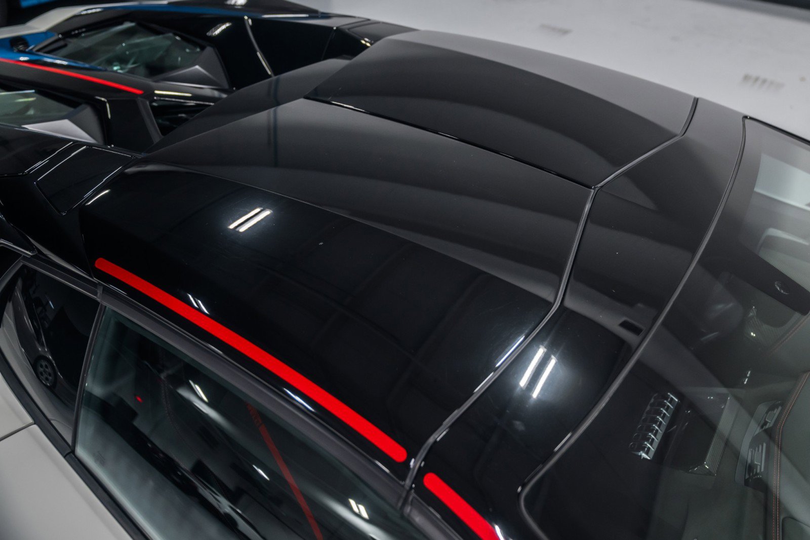 Used 2016 Lamborghini Aventador LP 700-4 image 19