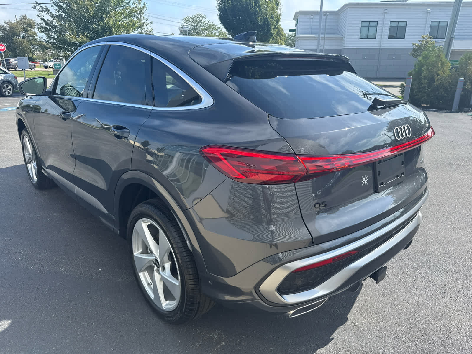 New 2025 Audi Q5 Premium Plus image 6
