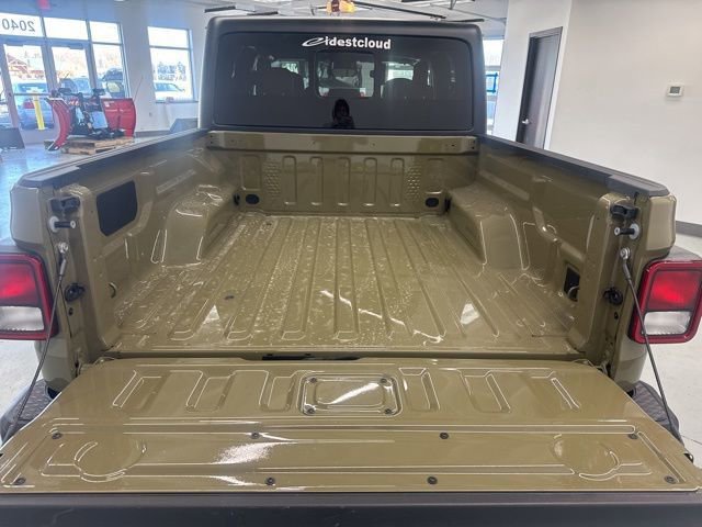 New 2026 Jeep Gladiator Sport image 8