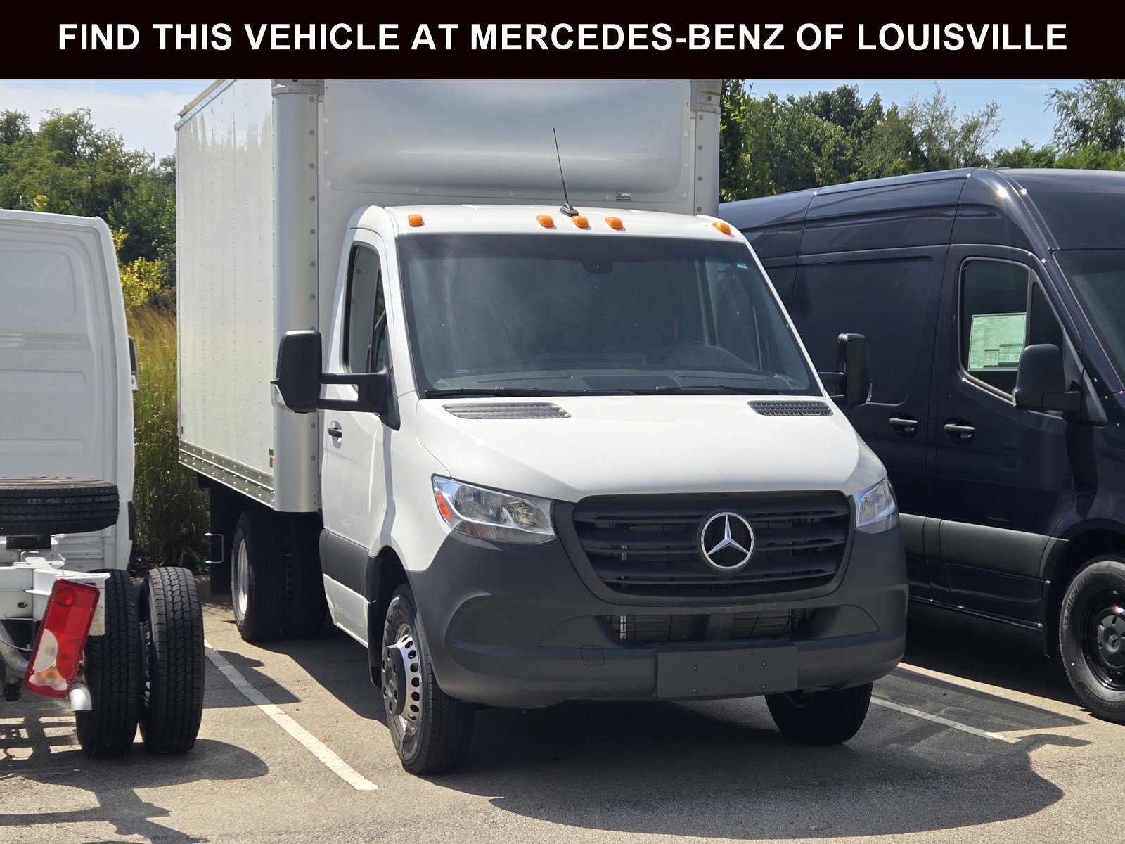 New 2024 Mercedes-Benz Sprinter 4500 image 1