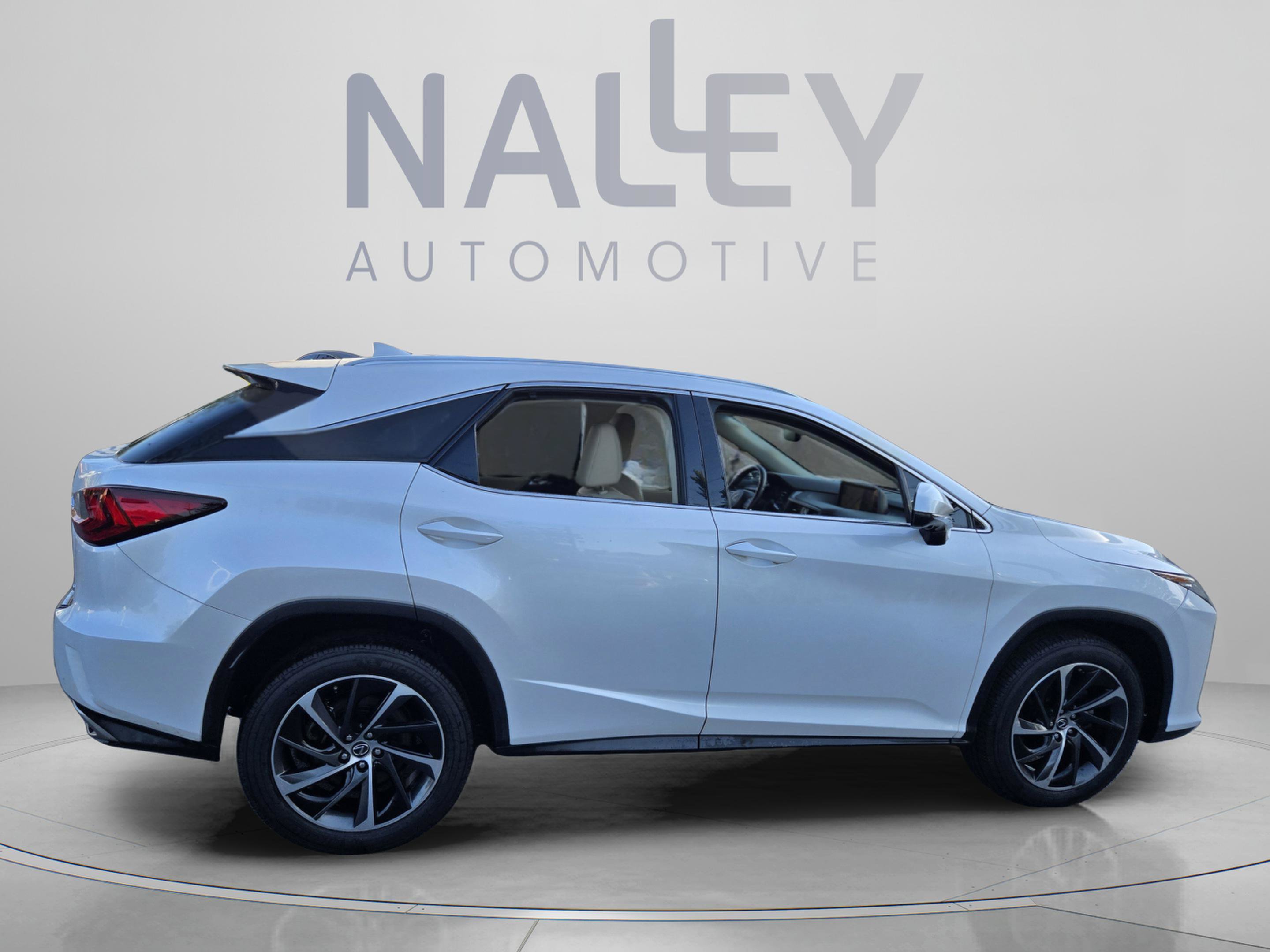 Used 2018 Lexus RX 350 FWD w/ Luxury Package image 5