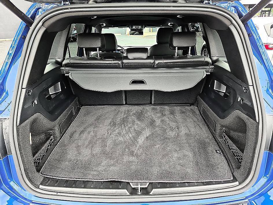Used 2024 Mercedes-Benz GLB 250 4MATIC image 32