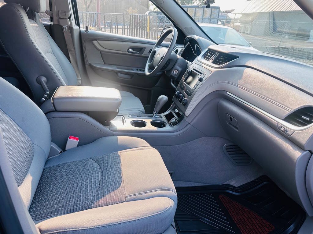 Used 2016 Chevrolet Traverse LS AWD/4WD image 17