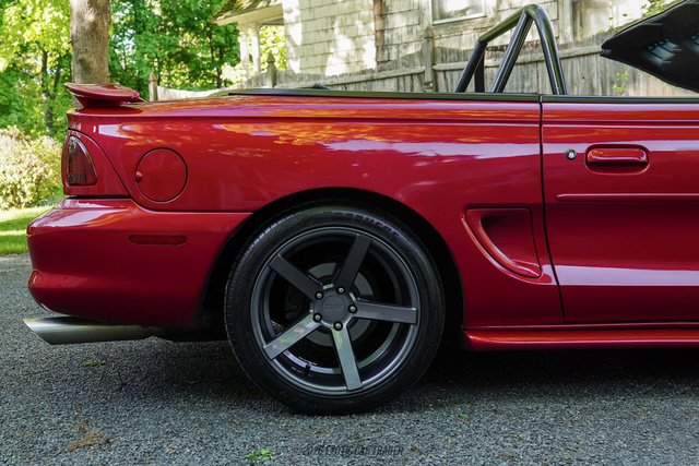 Used 1995 Ford Mustang GT RWD image 10