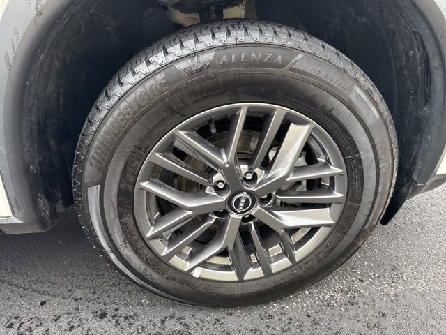 Used 2023 Nissan Rogue S AWD/4WD image 22