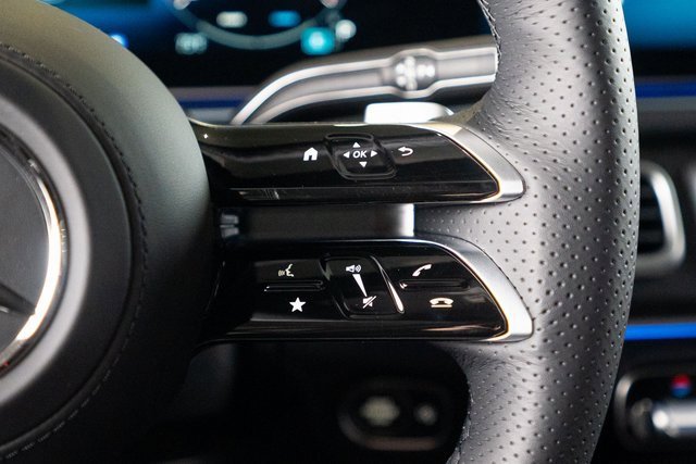 New 2026 Mercedes-Benz GLS 580 GLS 580 image 31