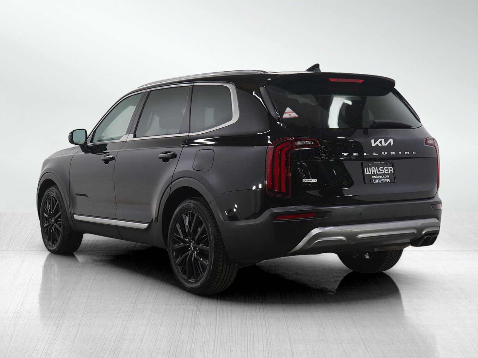 Used 2022 Kia Telluride SX image 3