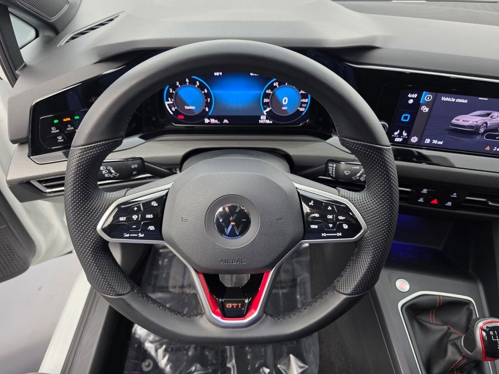 Used 2022 Volkswagen GTI S image 17