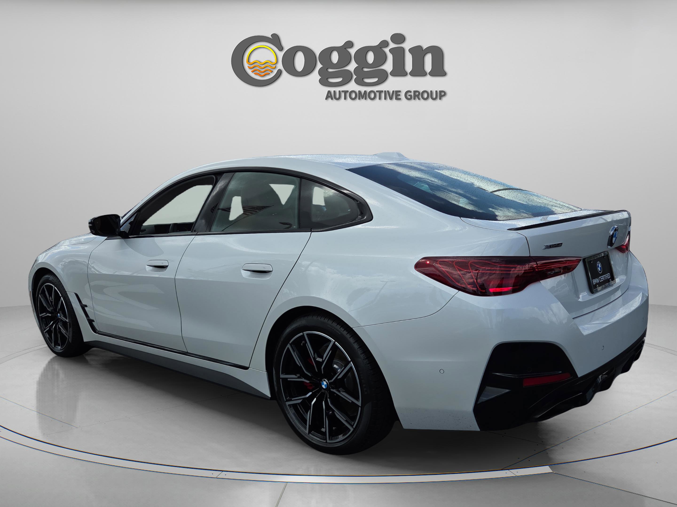Certified 2025 BMW 440i xDrive w/ Premium Package image 3