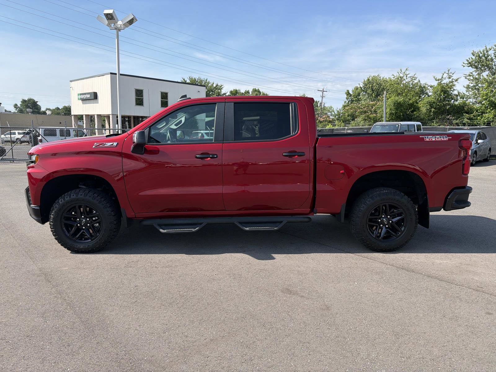 Certified 2021 Chevrolet Silverado 1500 LT Trail Boss w/ Safety Package AWD/4WD image 4
