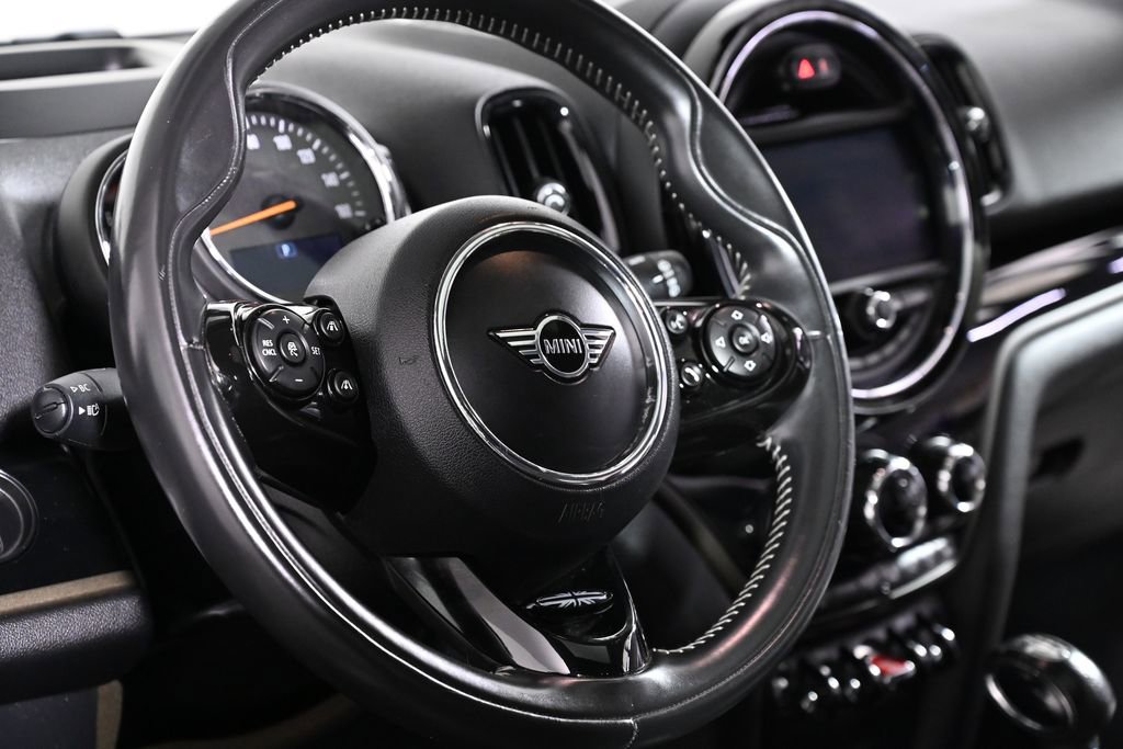 Used 2019 MINI Cooper Countryman ALL4 w/ Convenience Package image 9