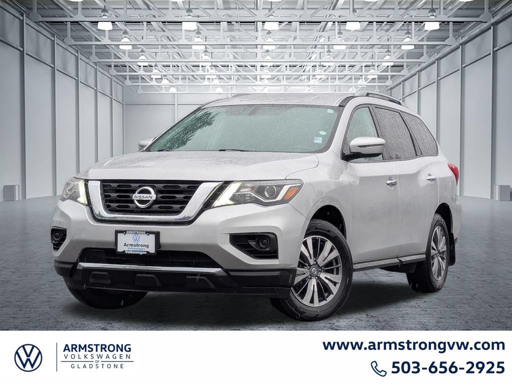 Used 2020 Nissan Pathfinder S AWD/4WD image 1
