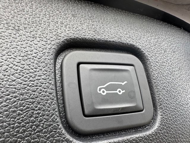 Used 2024 Chevrolet Blazer EV RS AWD/4WD image 12