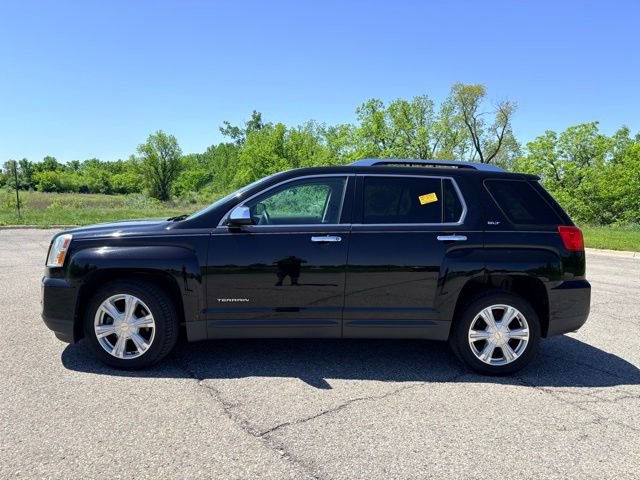 Used 2016 GMC Terrain SLT w/ Open Road Package FWD image 2