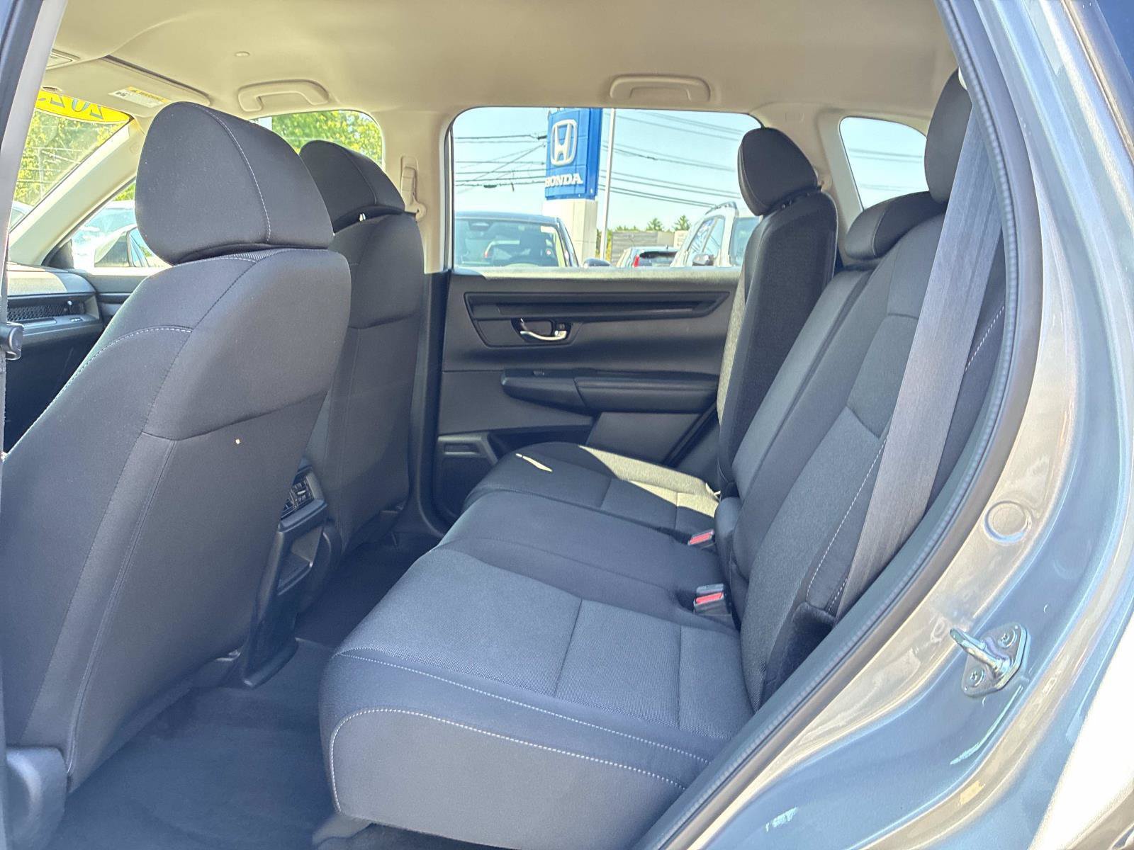 Used 2025 Honda CR-V LX image 16