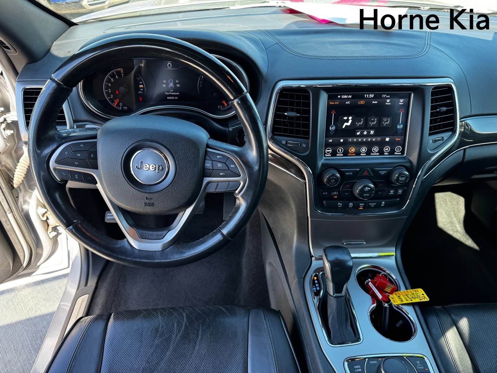 Used 2018 Jeep Grand Cherokee Overland image 15