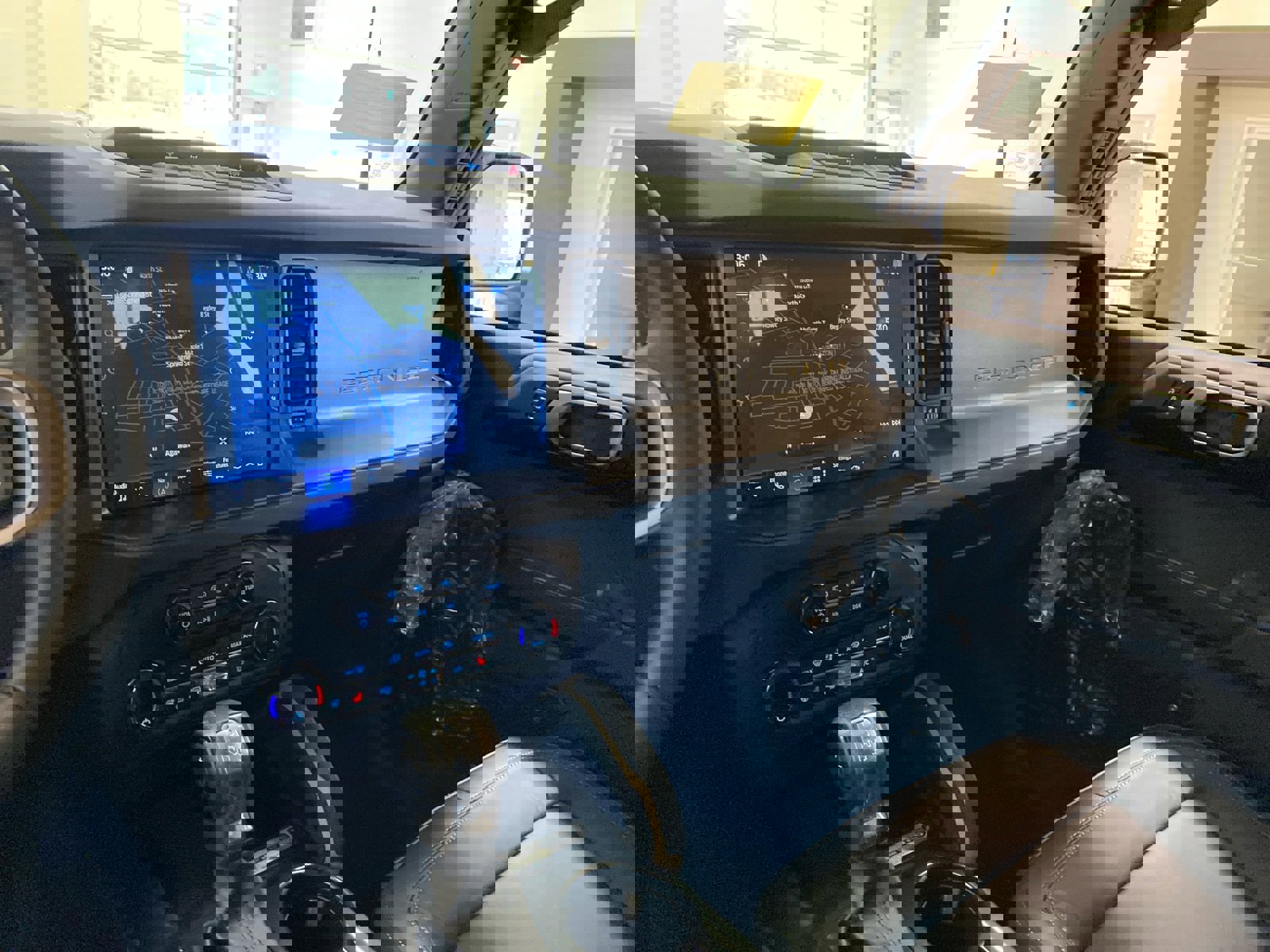 New 2026 Ford Bronco Badlands image 12