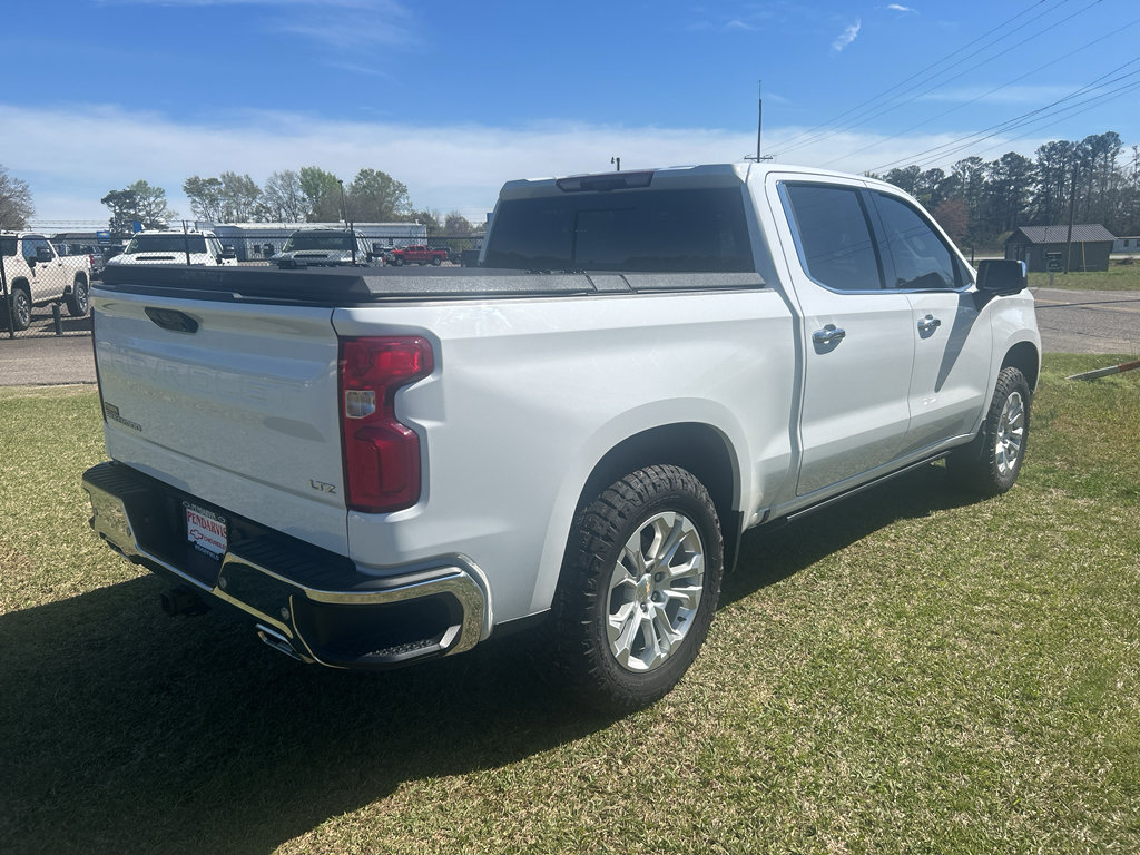 Used 2023 Chevrolet Silverado 1500 LTZ w/ Technology Package image 11