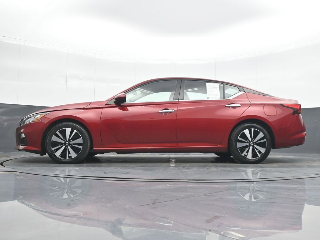 Used 2022 Nissan Altima 2.5 SV image 18