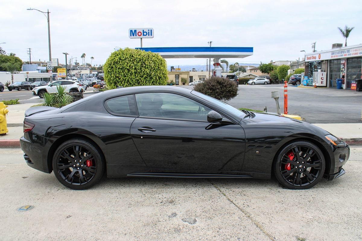 Used 2012 Maserati GranTurismo S RWD image 7