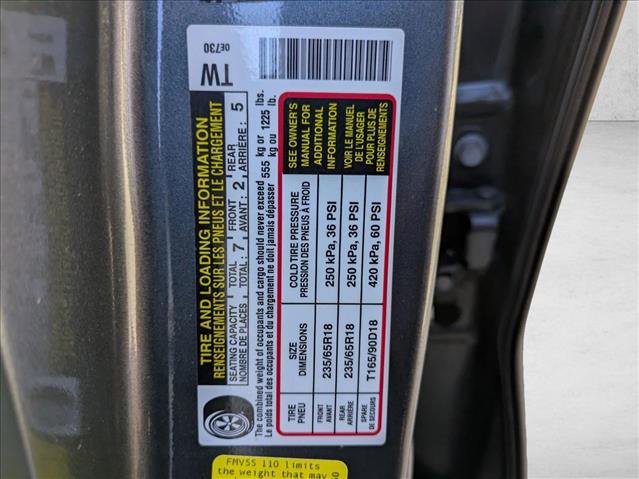 Used 2021 Toyota Highlander XLE image 25