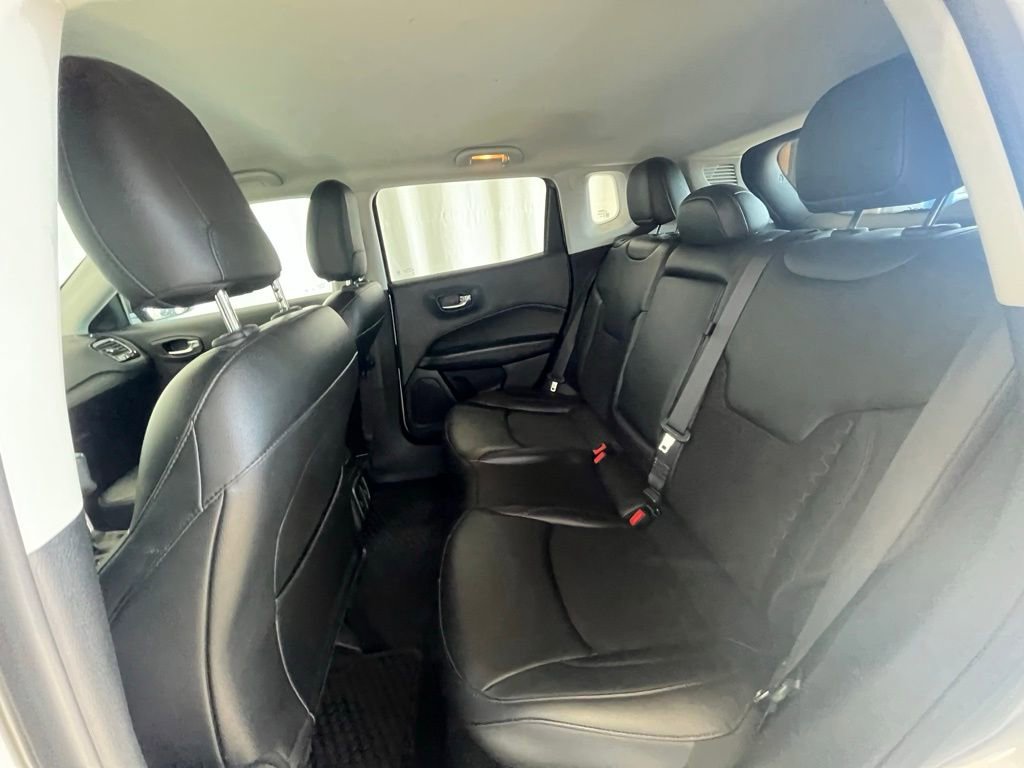 Used 2021 Jeep Compass Latitude image 25