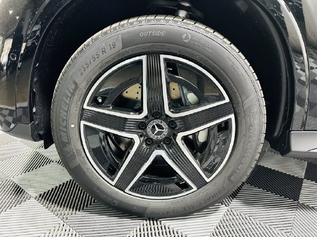 Certified 2026 Mercedes-Benz GLC 300 4MATIC image 10