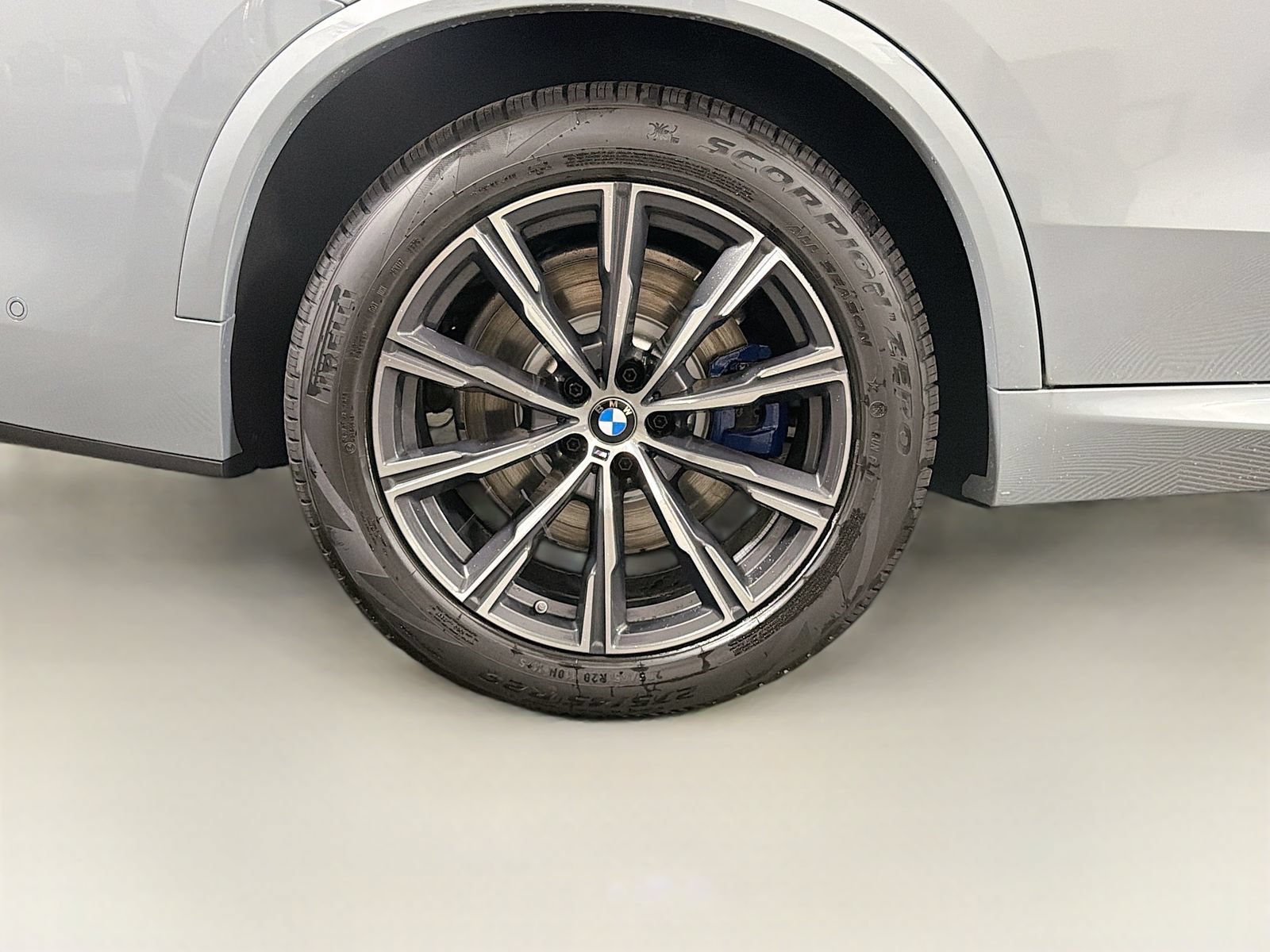 New 2026 BMW X5 xDrive50e w/ M Sport Package AWD/4WD image 36