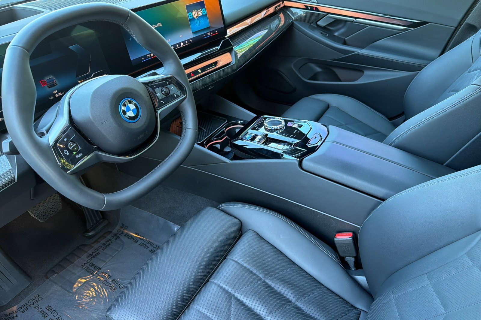 Used 2024 BMW i5 eDrive40i w/ Executive Package RWD image 11