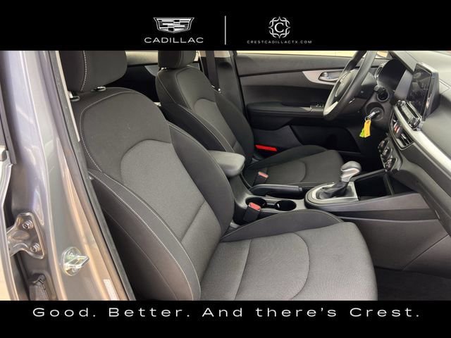Used 2024 Kia Forte LXS w/ LXS Technology Package FWD image 20