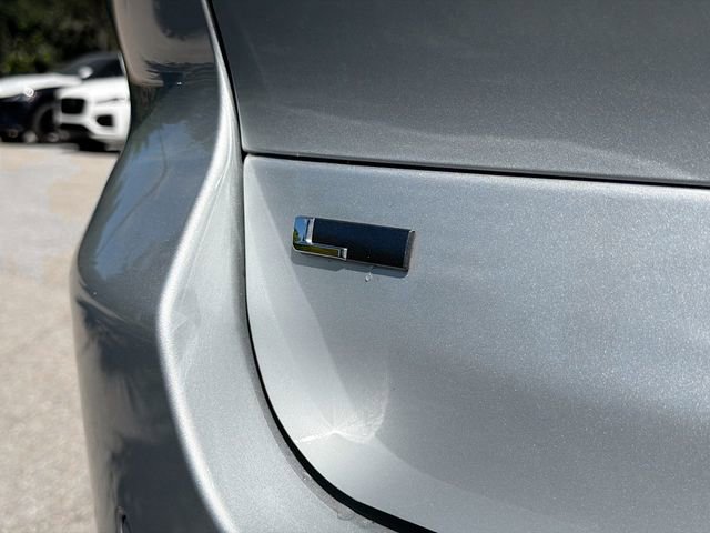 Used 2023 Jeep Grand Cherokee L Laredo image 11