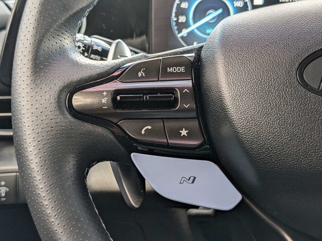 Used 2025 Hyundai Elantra N FWD image 25