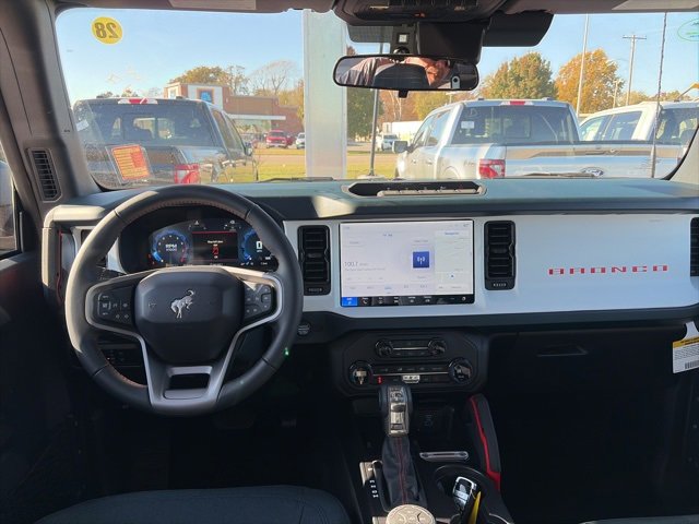 New 2025 Ford Bronco Heritage Edition image 14