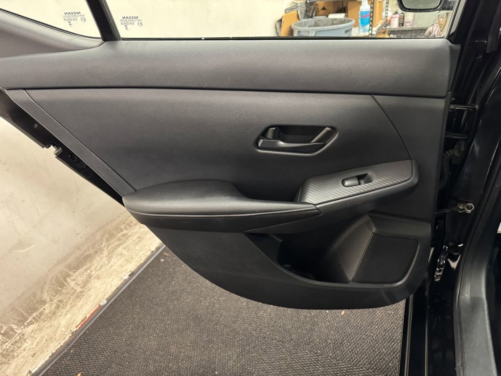 Used 2024 Nissan Sentra SV image 16