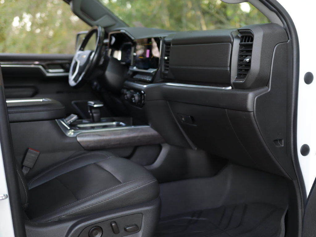 Used 2022 Chevrolet Silverado 1500 LTZ w/ Max Trailering Package AWD/4WD image 33