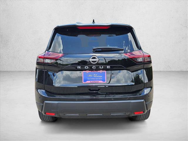 Used 2025 Nissan Rogue SV FWD image 7