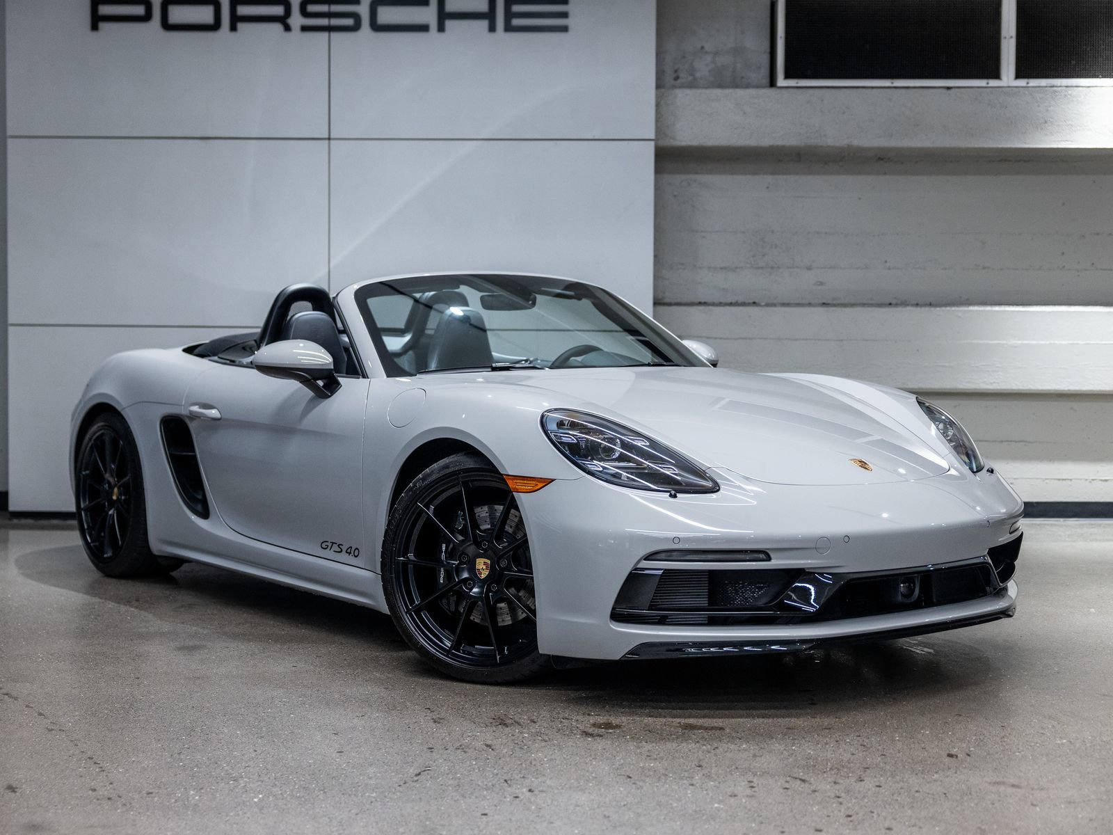 Certified 2025 Porsche 718 Boxster GTS RWD image 10