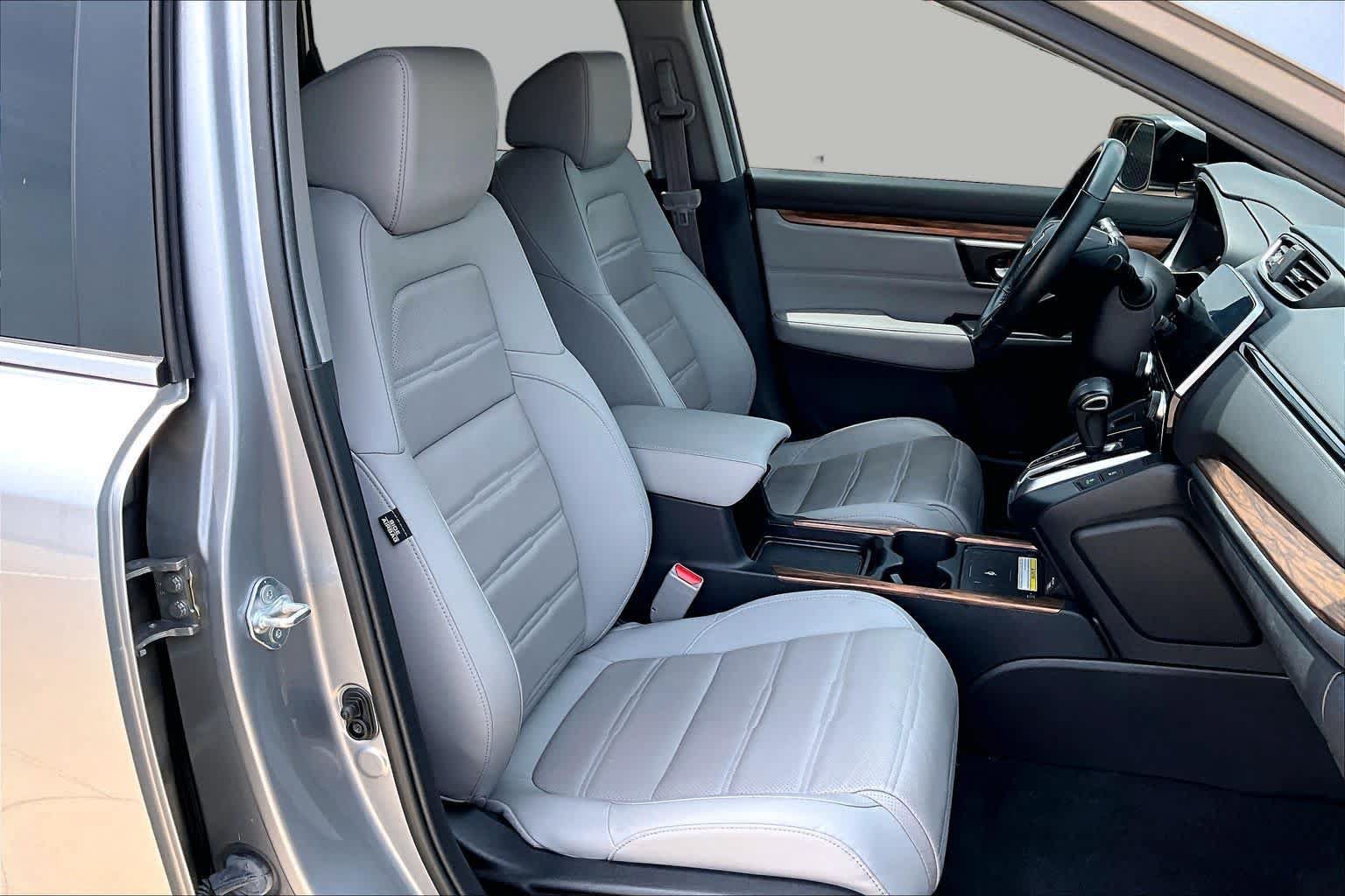Used 2021 Honda CR-V Touring image 9